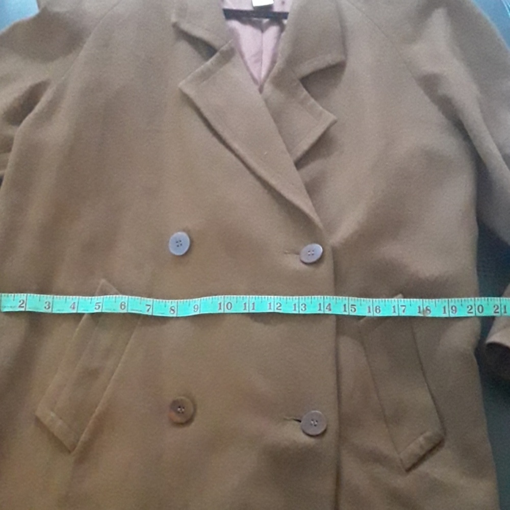 Gorgeous Woolen Coat View 4